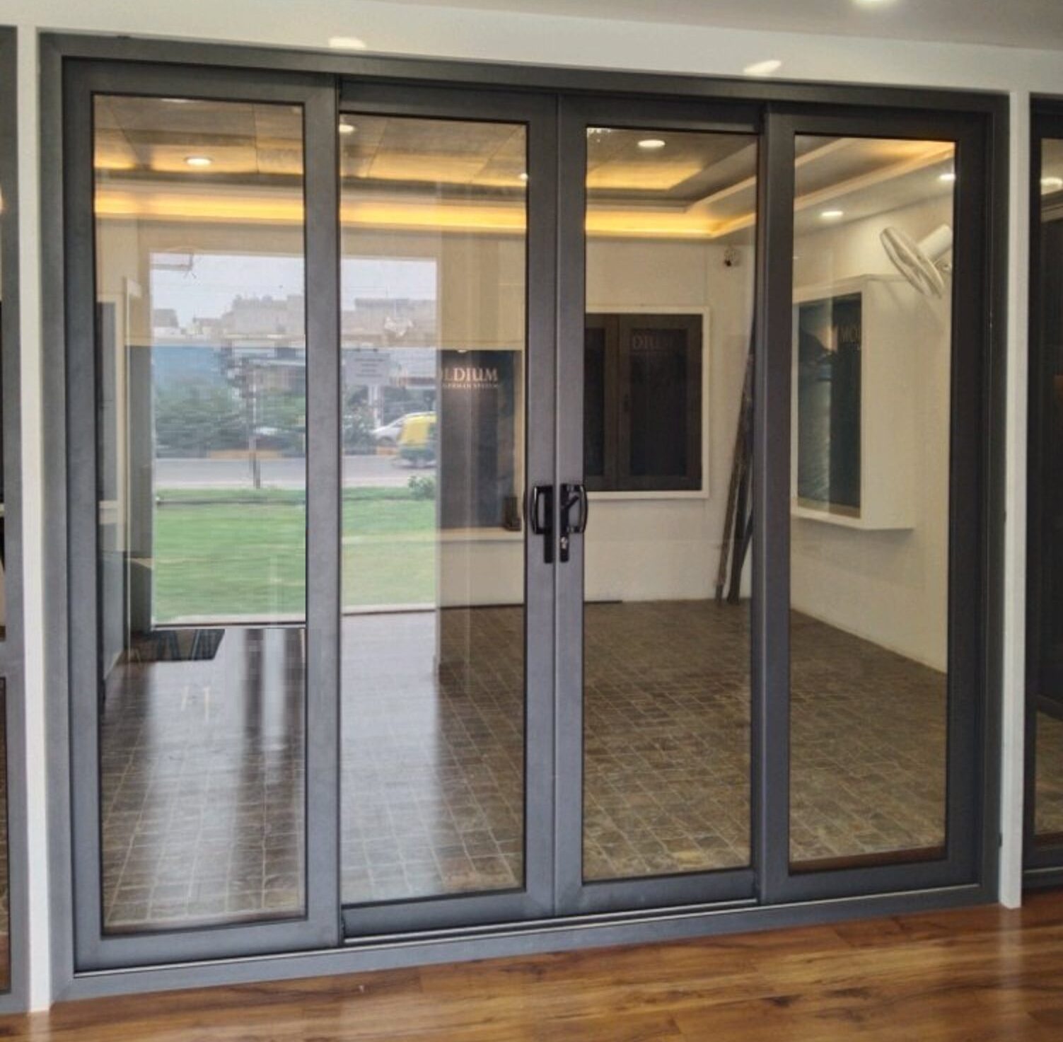  Maximize your space with lockable sliding pocket doors, perfect for compact areas.