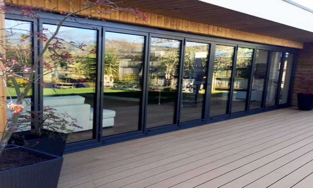 Different folding door configurations from 2-panel to 8-panel systems showing size options and panel arrangements for Dubai installations